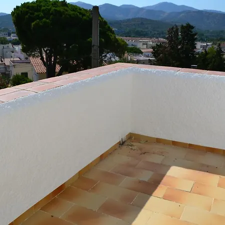 Carboneres 1 Holiday home *
